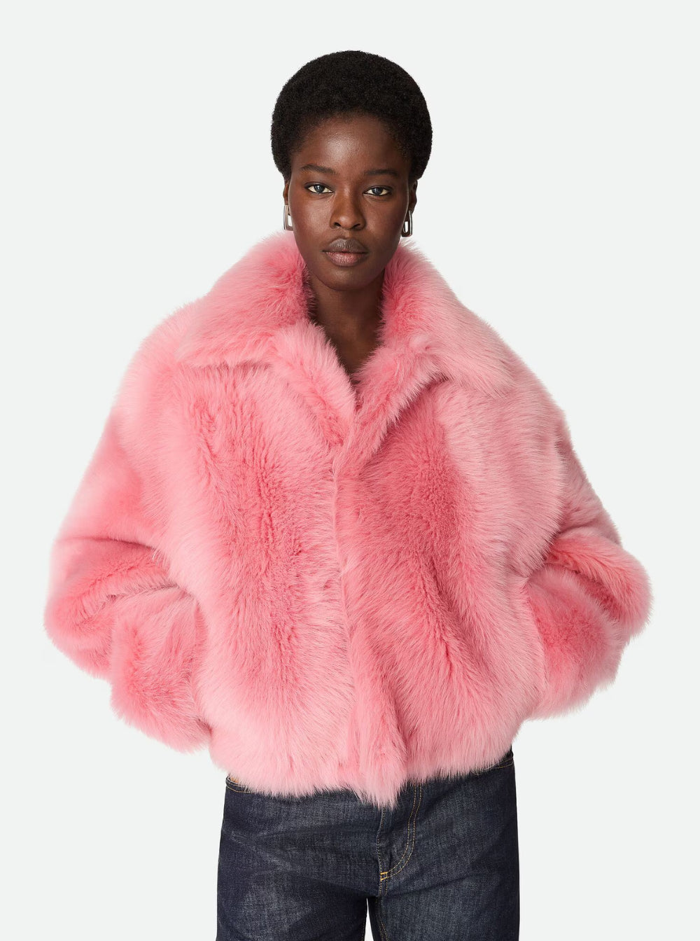 Bottega Veneta Women 'Toscana' Pink Cropped Shearling Coat With Classic Collar And Front Concealed Closure In Fur Woman