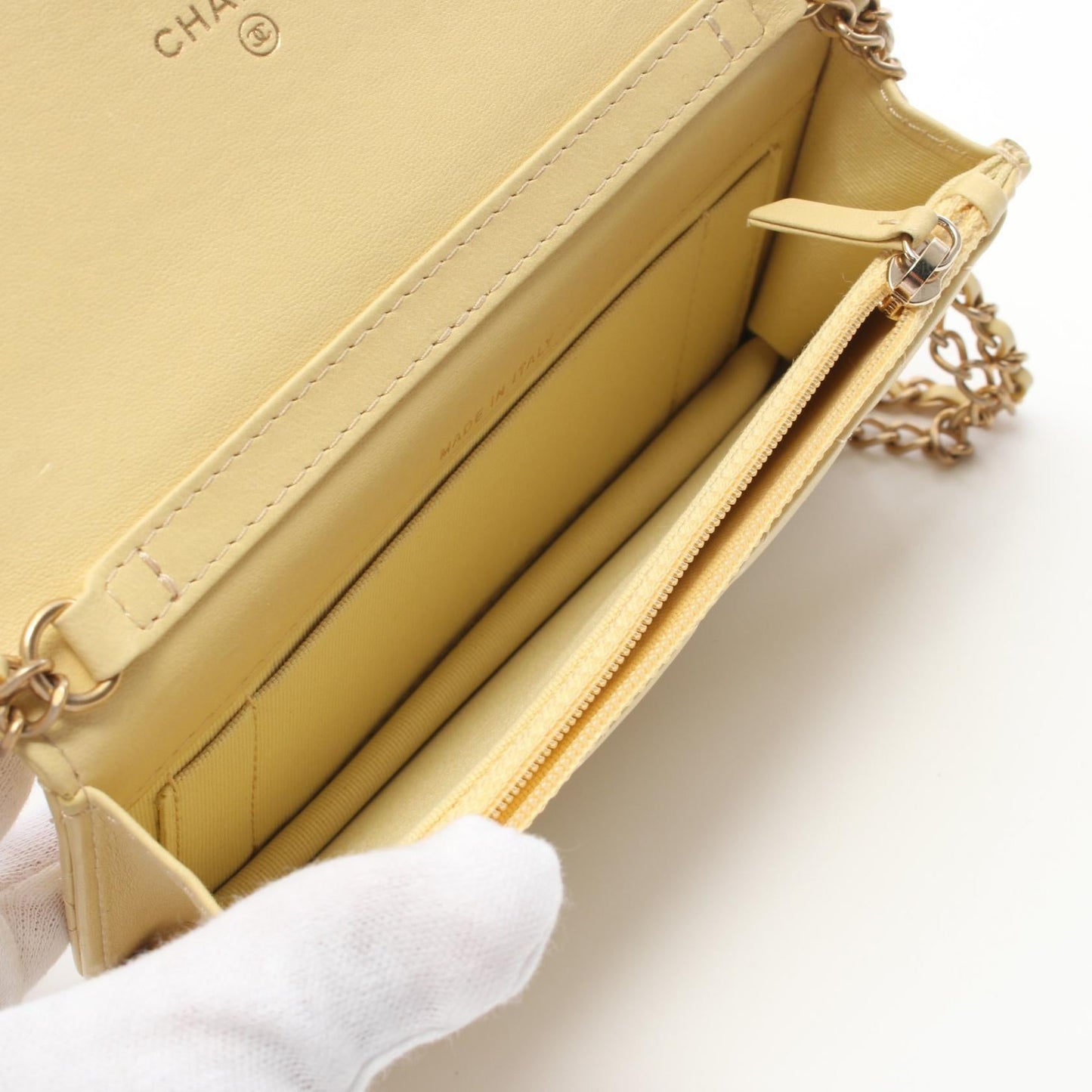 Chanel CC Matelasse Wallet on Chain Leather Shoulder Bag C38J5TGK in New Condition