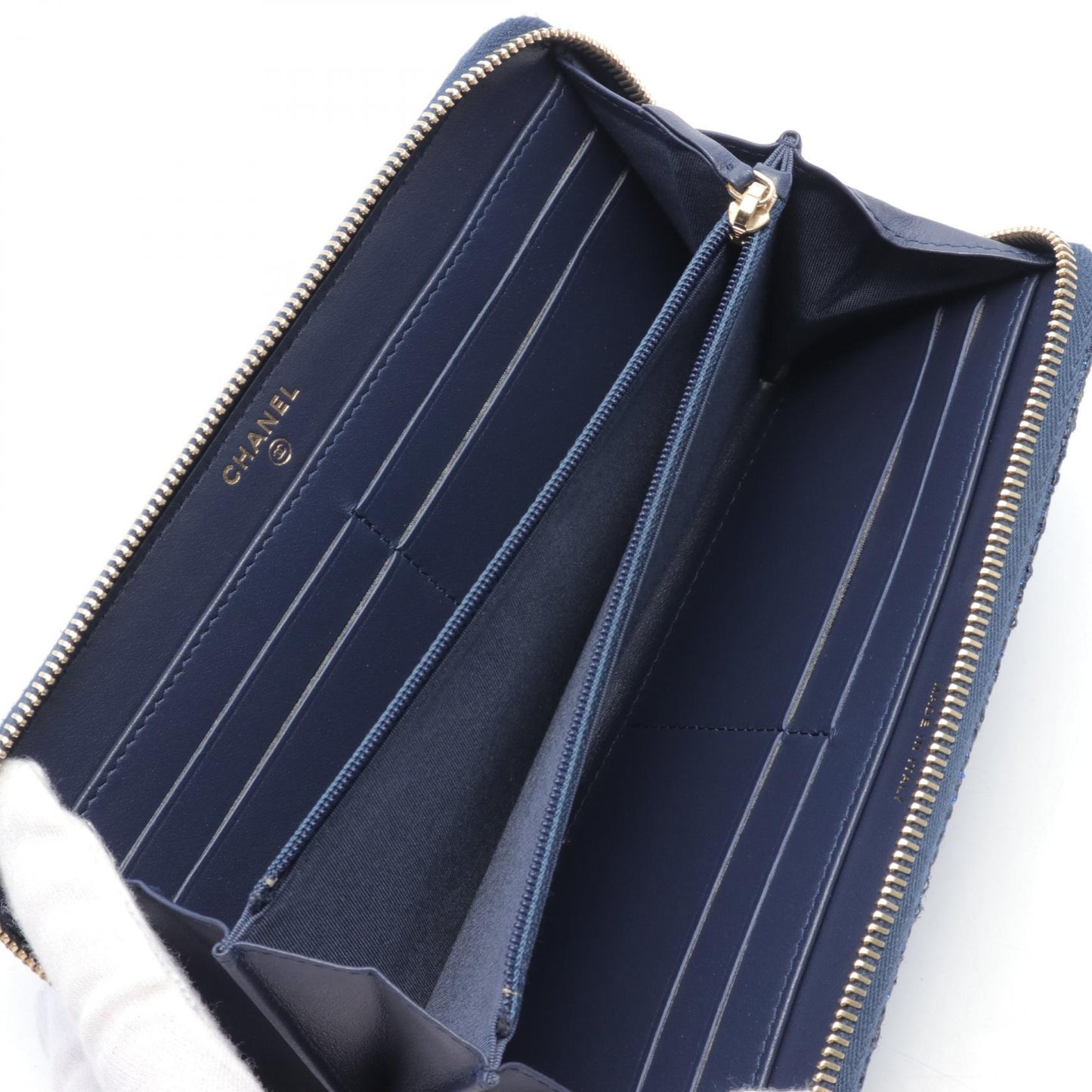 Chanel Deauville Round Zipper Long Wallet Canvas Long Wallet 26961463 in Great Condition