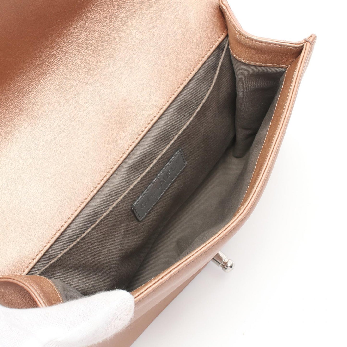 Chanel Boy Chanel Shoulder Bag Leather Shoulder Bag 92193 in New Condition