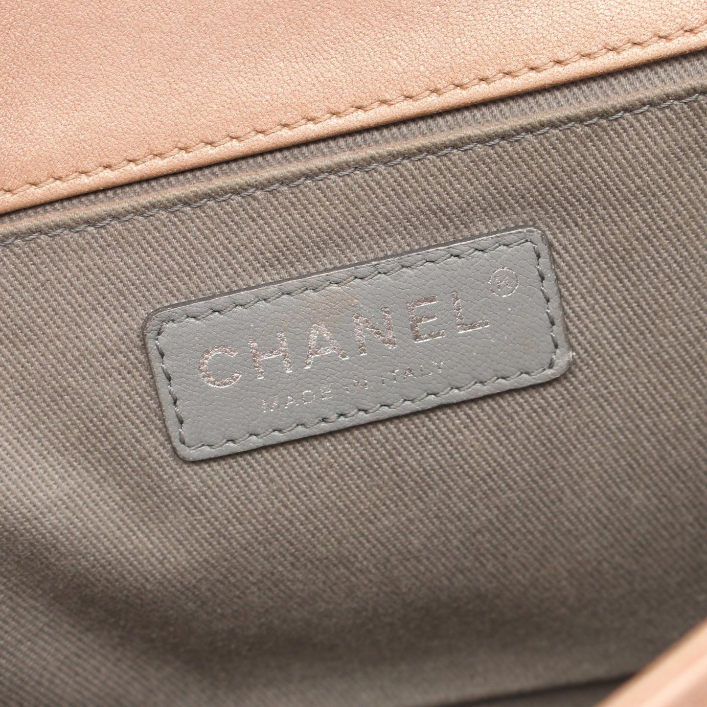 Chanel Boy Chanel Shoulder Bag Leather Shoulder Bag 92193 in New Condition