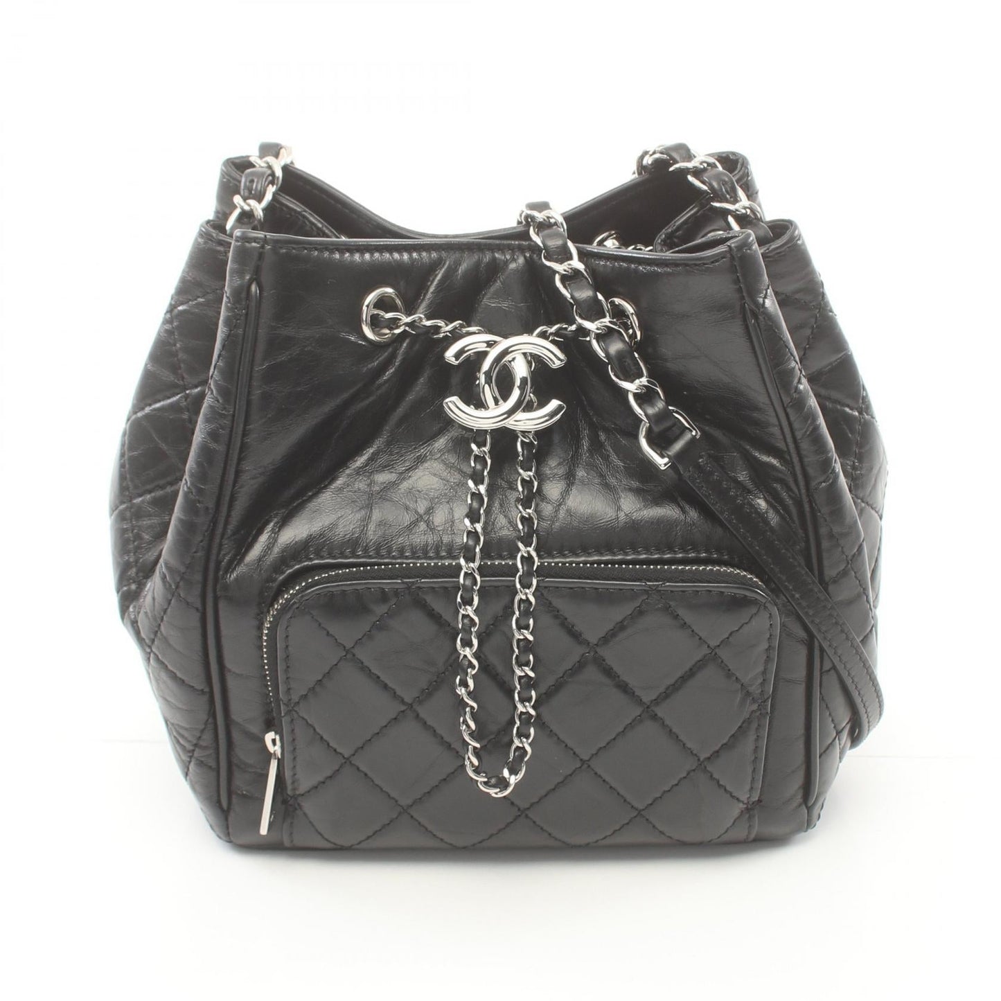 Chanel Quilted Drawstring Shoulder Bag Leather Shoulder Bag in New Condition