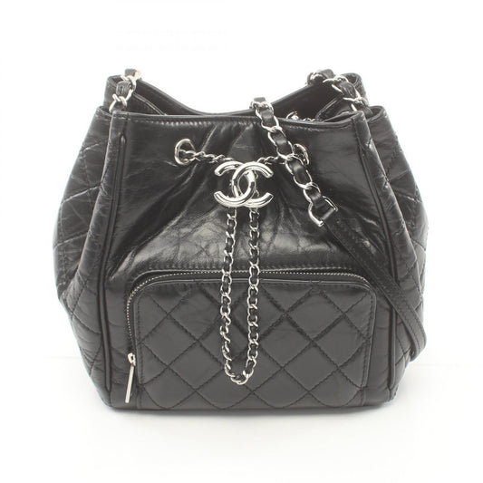 Chanel Quilted Drawstring Shoulder Bag Leather Shoulder Bag in New Condition