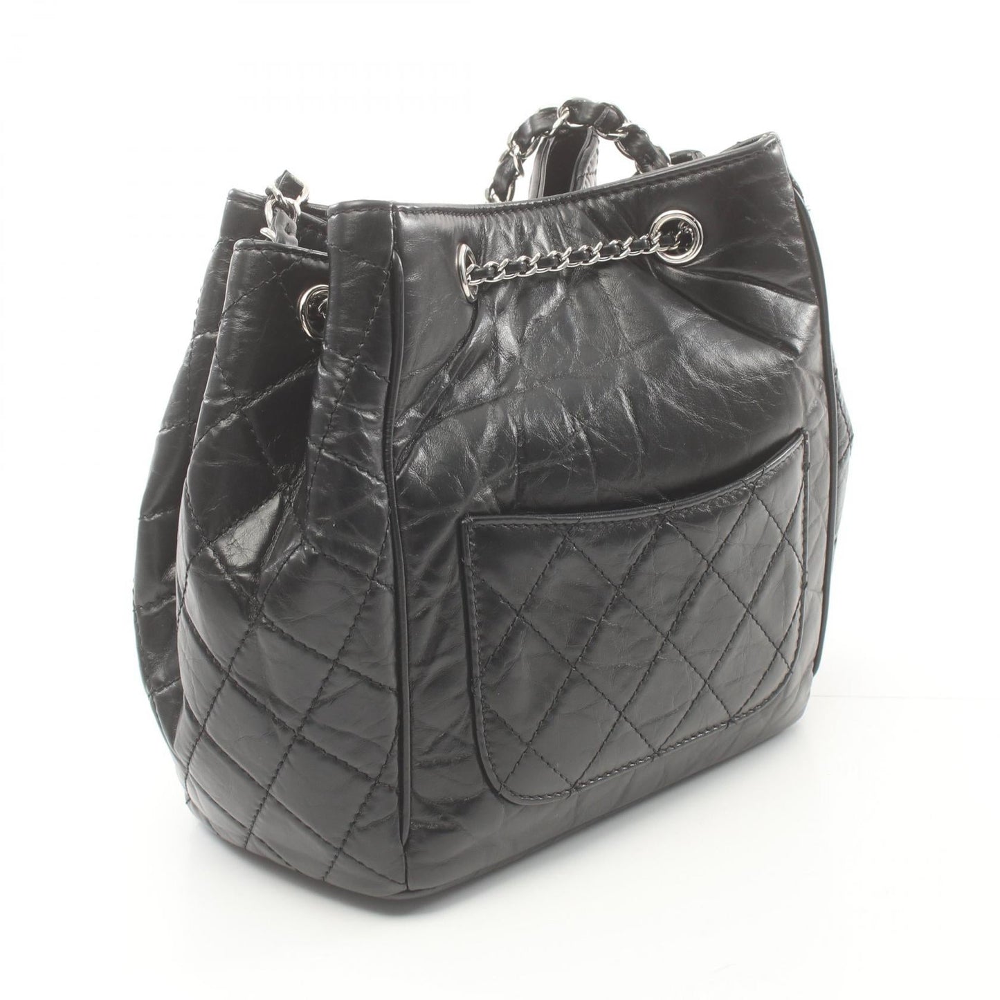 Chanel Quilted Drawstring Shoulder Bag Leather Shoulder Bag in New Condition
