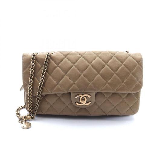 Chanel CC Quilted Leather Chain Flap Bag Leather Shoulder Bag in New Condition