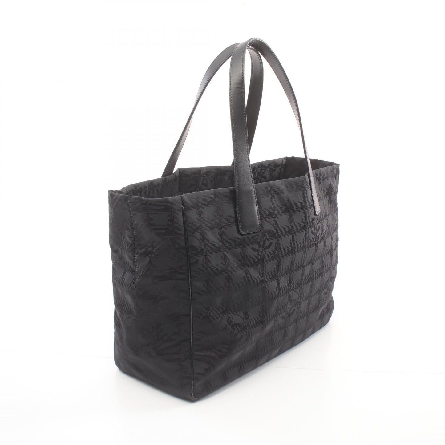 Chanel New Travel Line Tote Bag Canvas Tote Bag A15991 in Great Condition