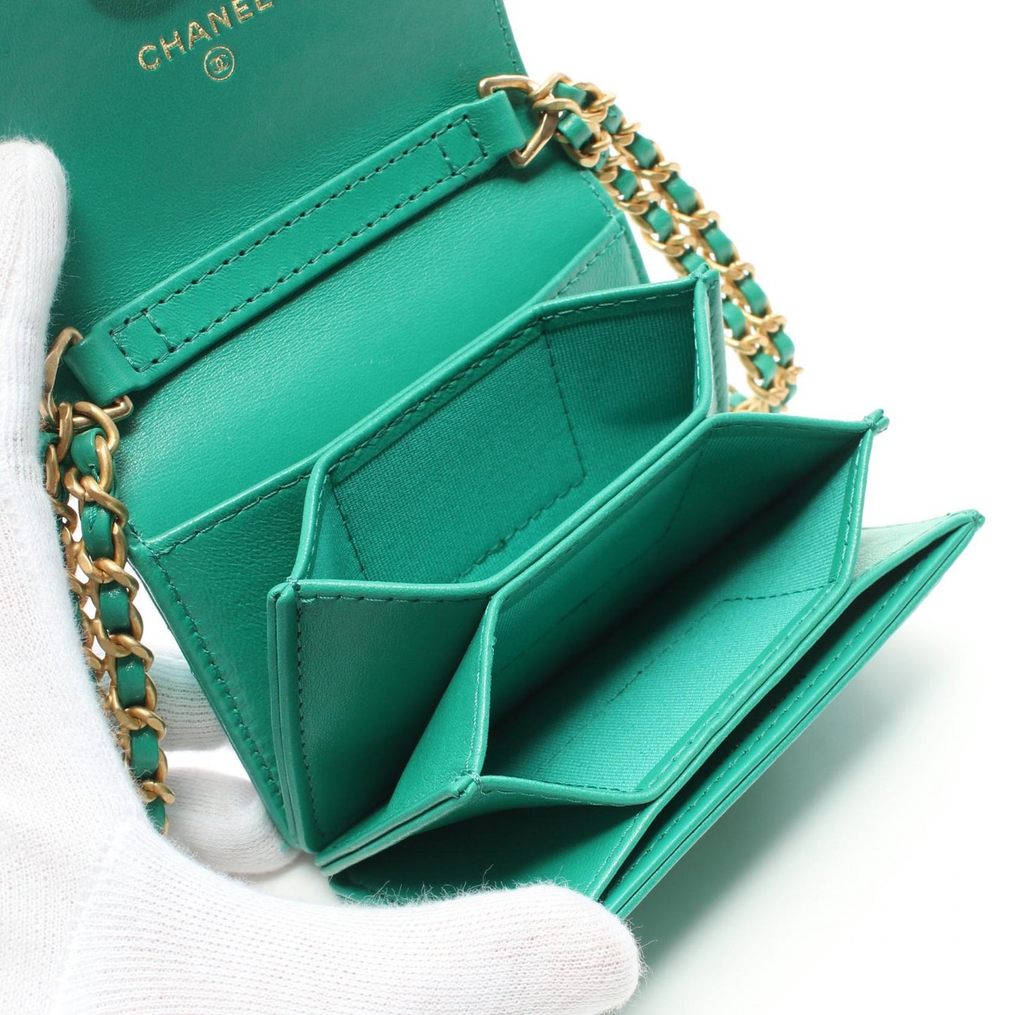 Chanel Lambskin Matelasse Card Case Green