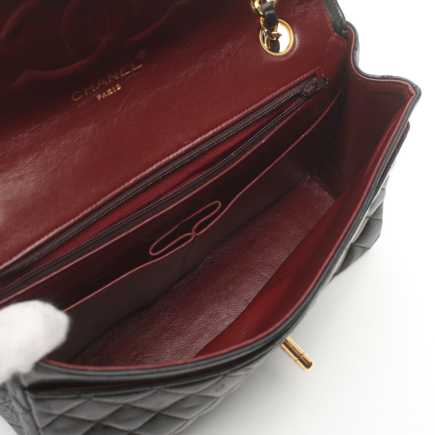 Chanel MATRASSE W Flap Chain Shoulder Bag Leather Shoulder Bag A01113 in New Condition