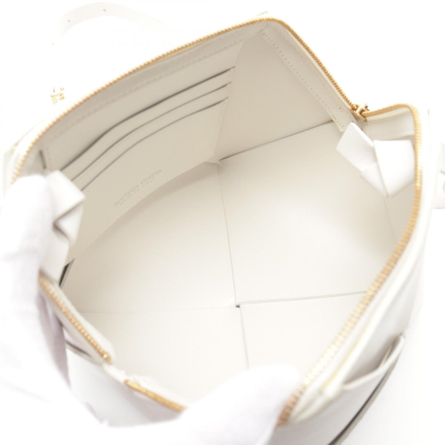 Bottega Veneta Leather Crossbody Bag 666693