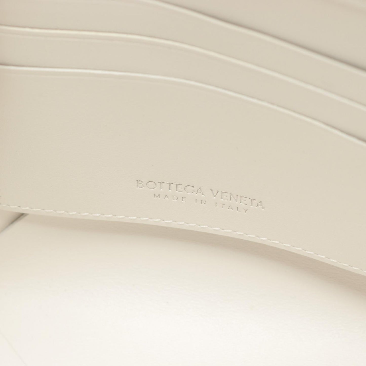 Bottega Veneta Leather Crossbody Bag 666693
