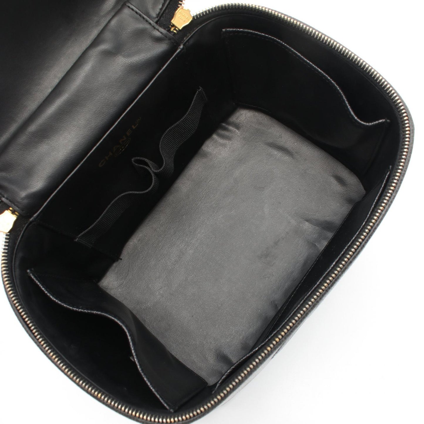 Chanel CC Caviar Vanity Handbag  Leather Handbag A06238 in New Condition