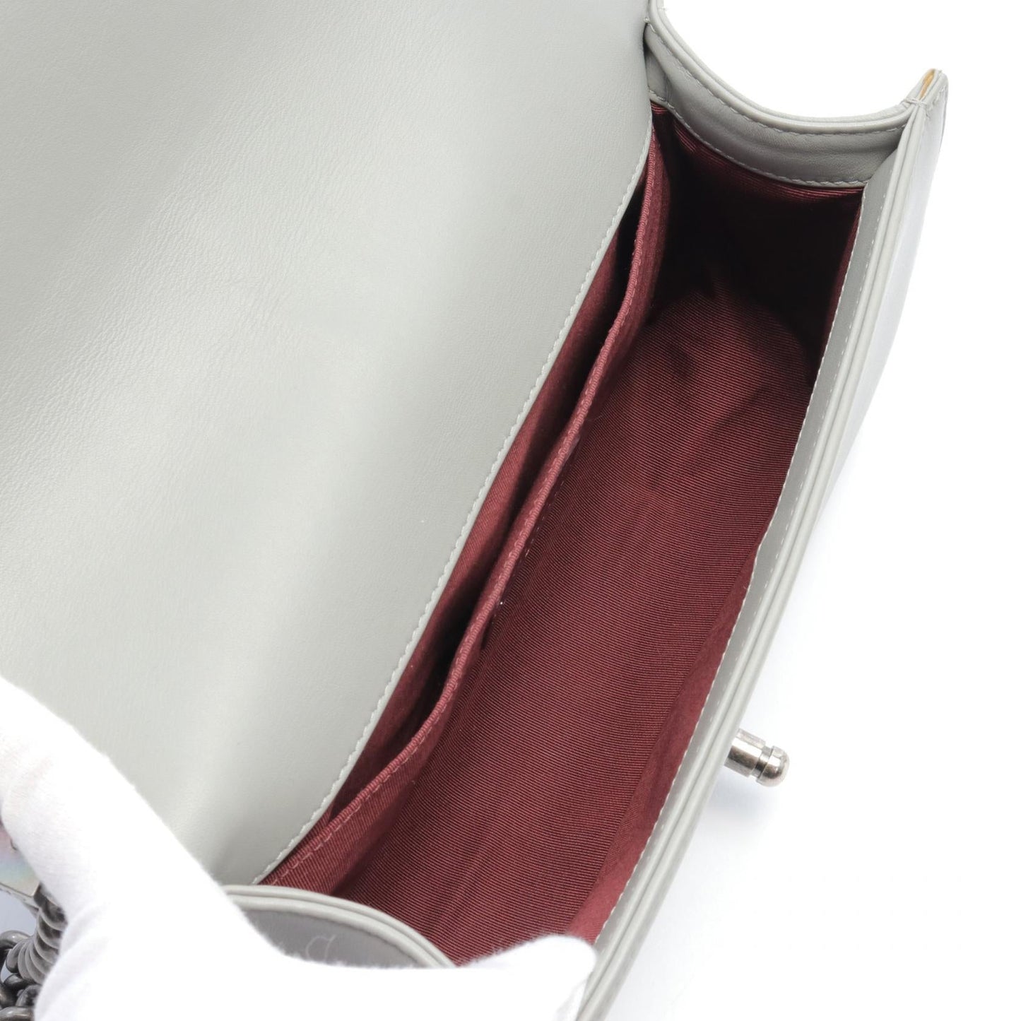 Chanel Medium Chevron Le Boy Flap Bag Leather Shoulder Bag in New Condition