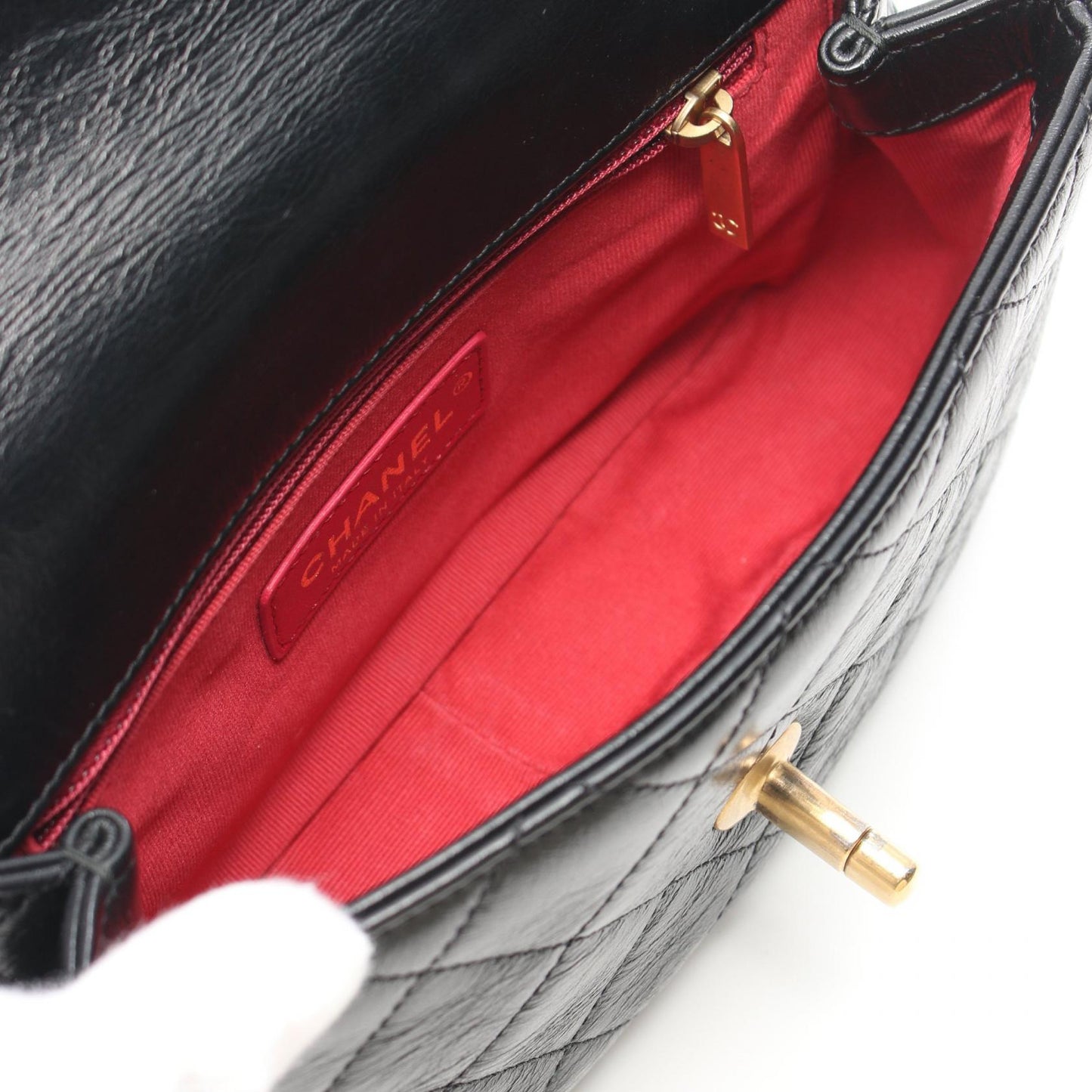 Chanel Matelasse Lambskin Shoulder Bag Black