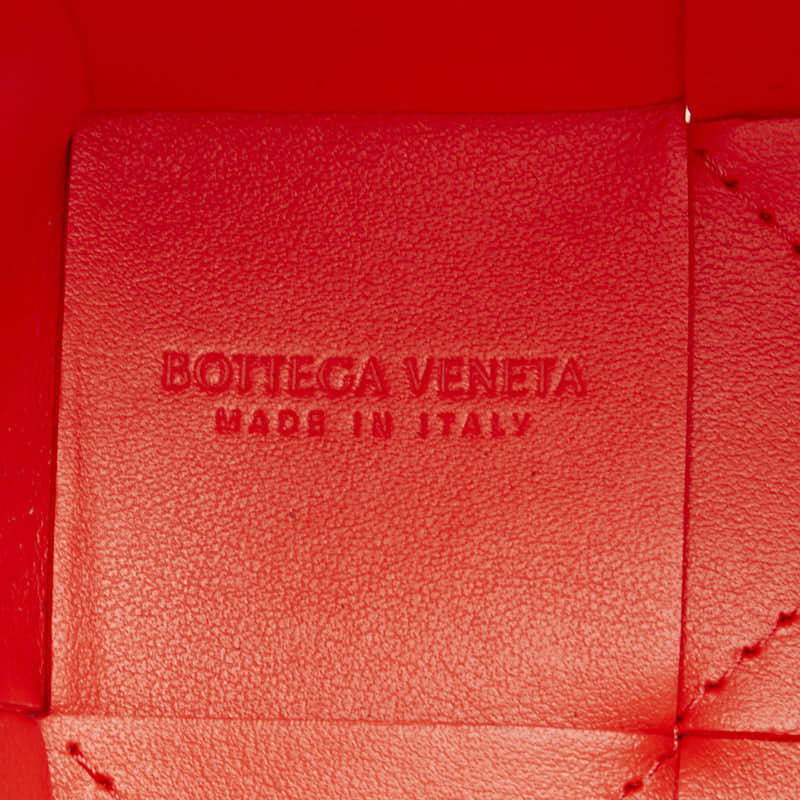 Bottega Veneta Leather Maxi Intrecciato Small Cassette Shoulder Bag