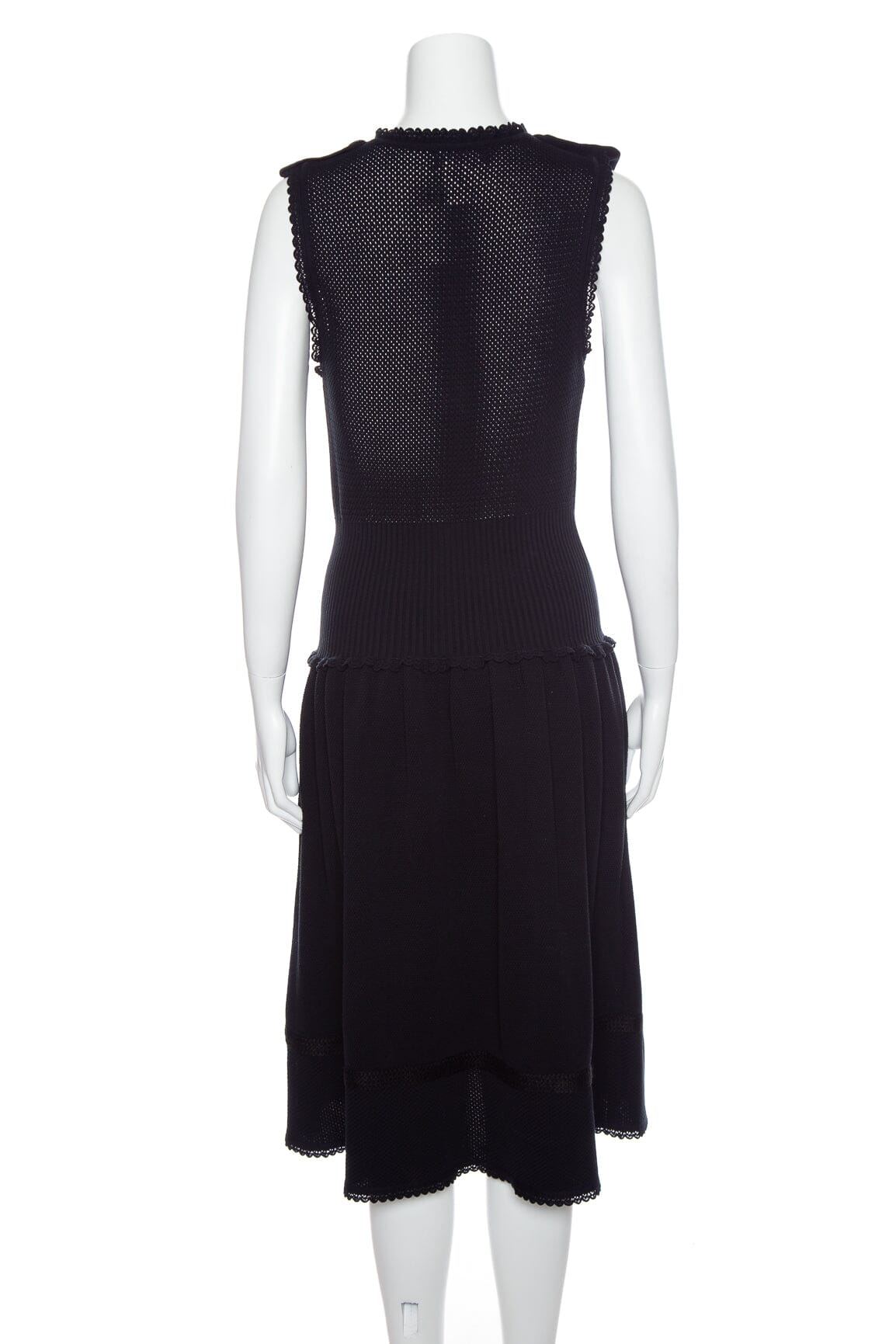 Chanel Black Knit Sleeveless Scallop Hem Dress SZ 38