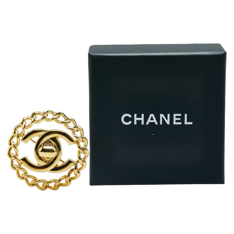 Chanel Coco Mark Turnlock Brooch Gold