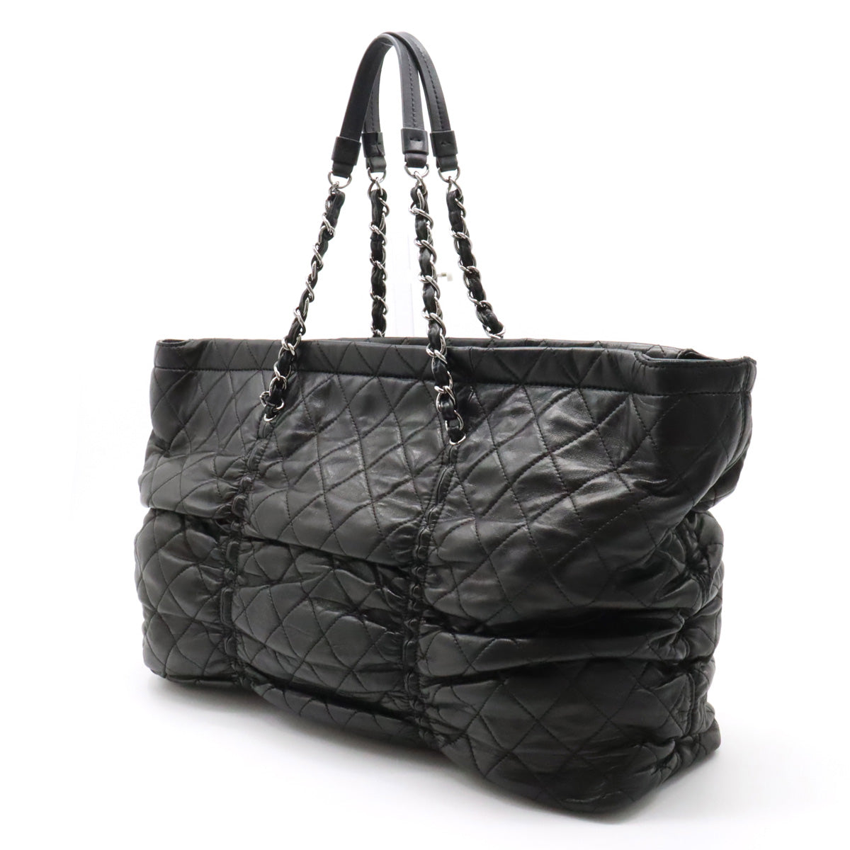 Chanel Leather Matelasse Gather Chain Tote