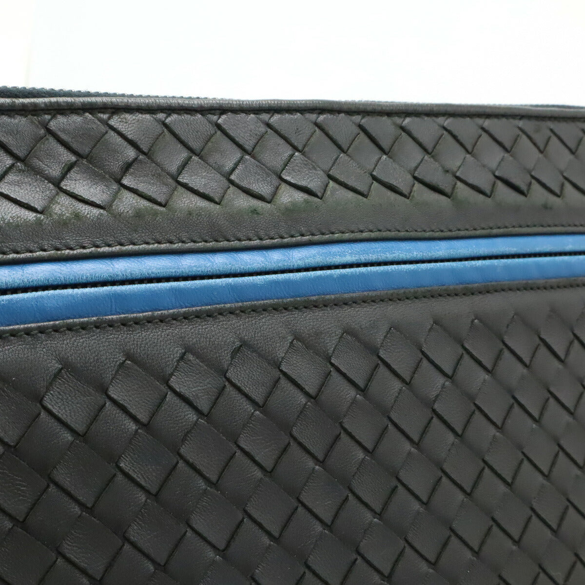 Bottega Veneta Intrecciato Leather Clutch 406021