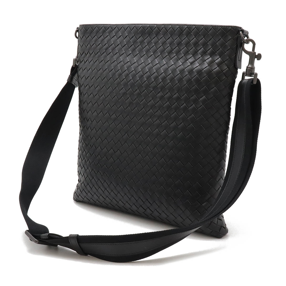 Bottega Veneta Leather Intrecciato Shoulder Bag