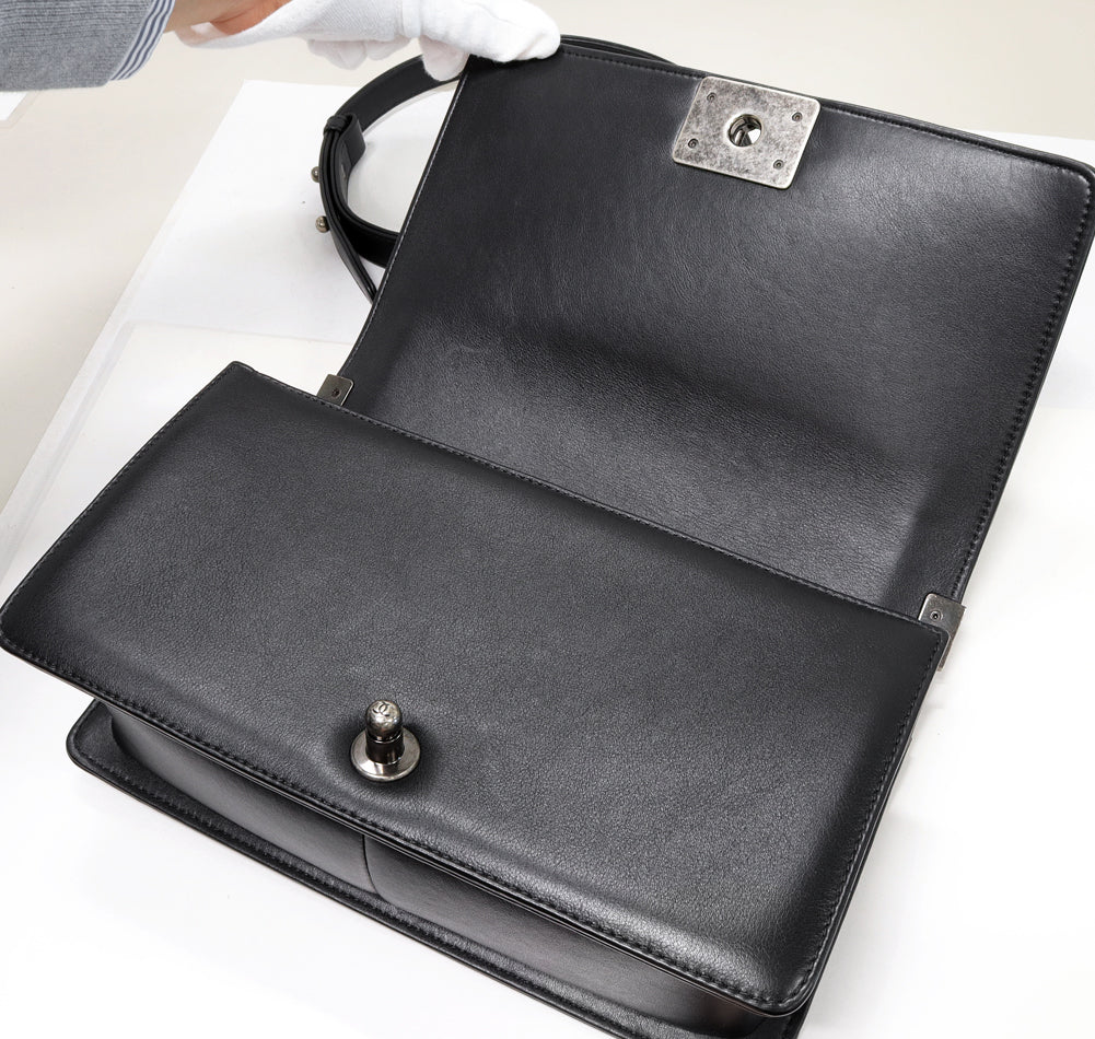 Chanel Boy Chain Shoulder Bag Lambskin Black A67086