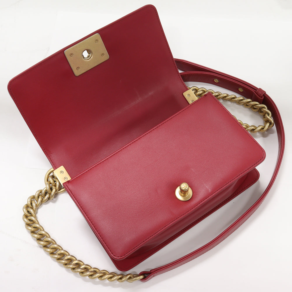 Chanel Boy Chain Shoulder Bag Lambskin Red A67085