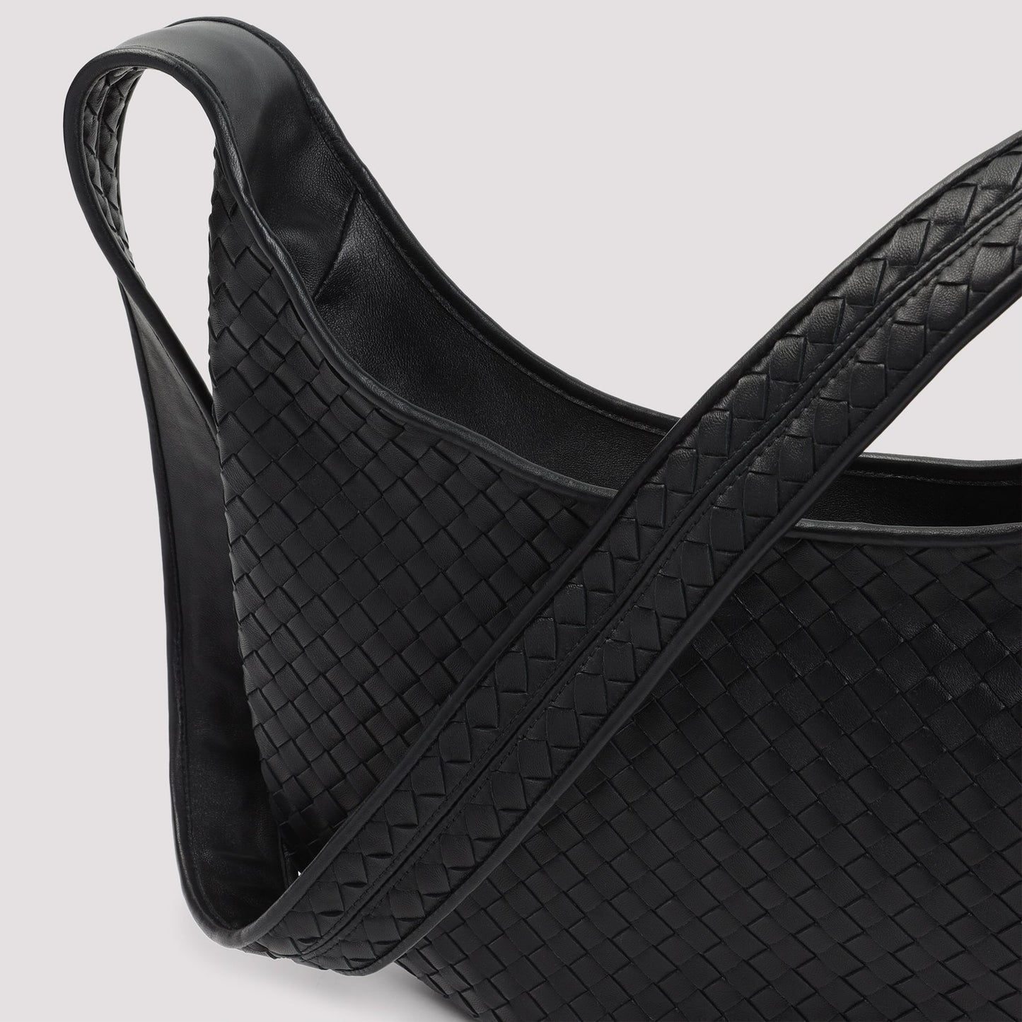 Bottega Veneta Veneto Shoulder Bag Unisex