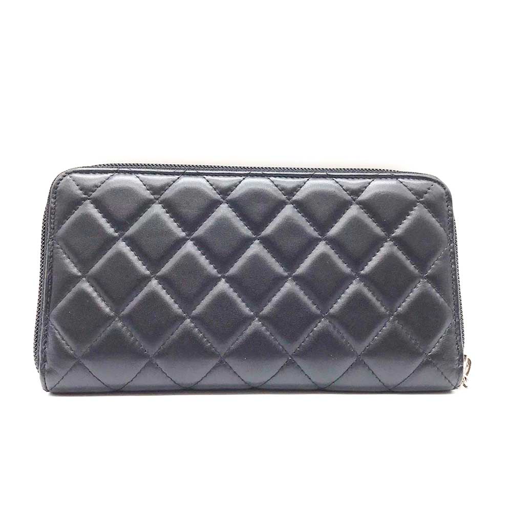 Chanel Leather Round Zipper Wallet