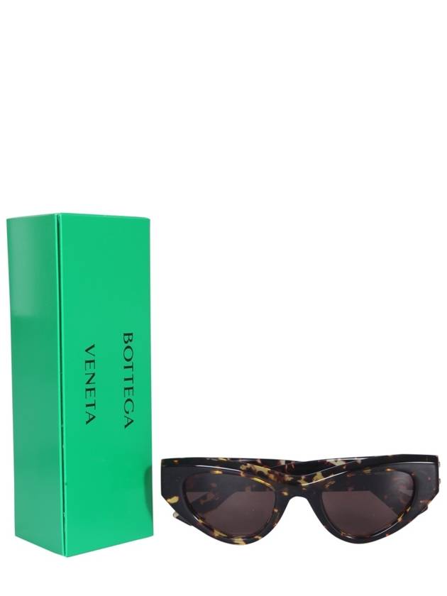 Bottega Veneta cat eye sunglasses