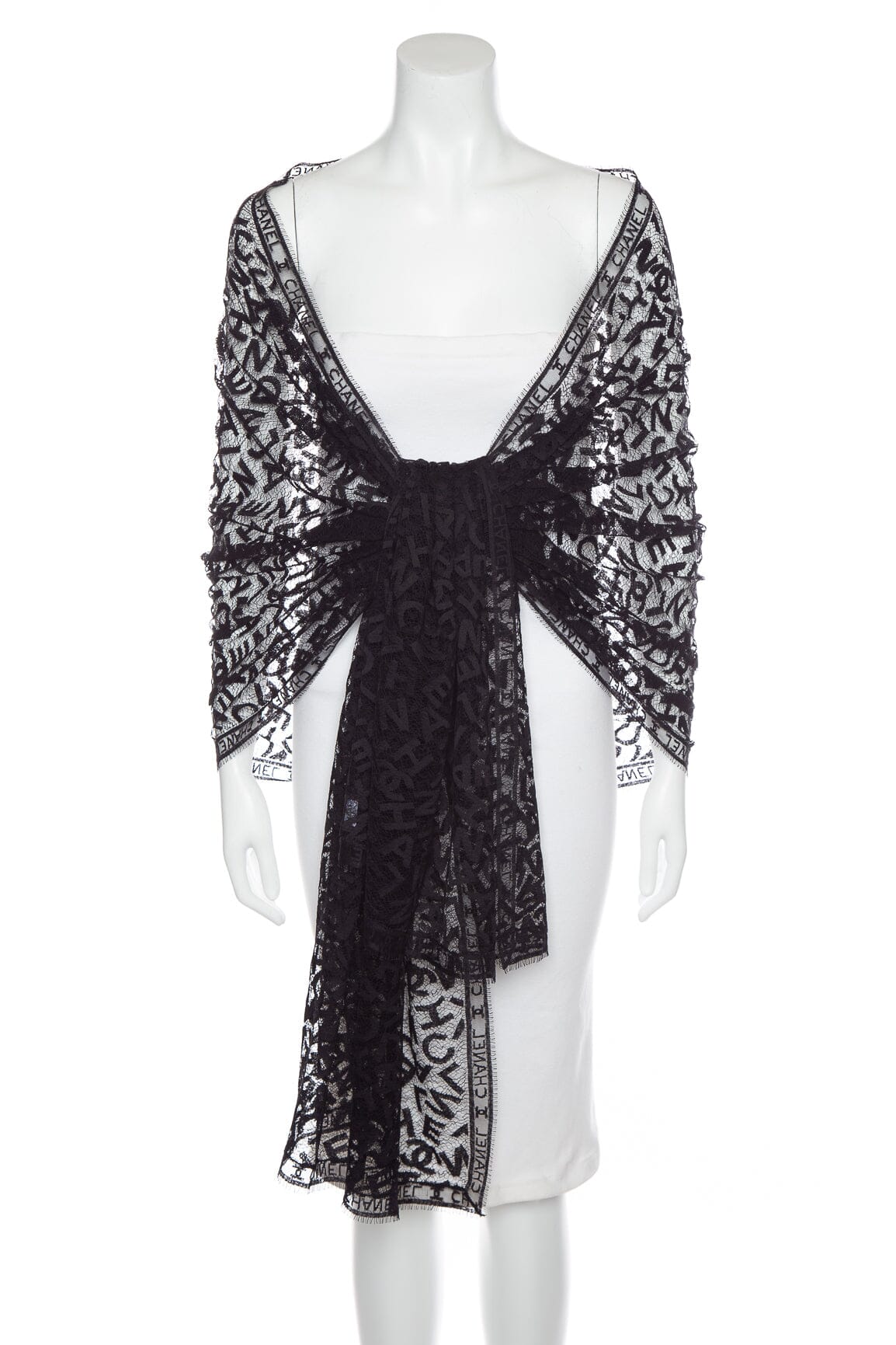 Chanel Vintage 1998 Autumn Black Lace Embroidery Shawl