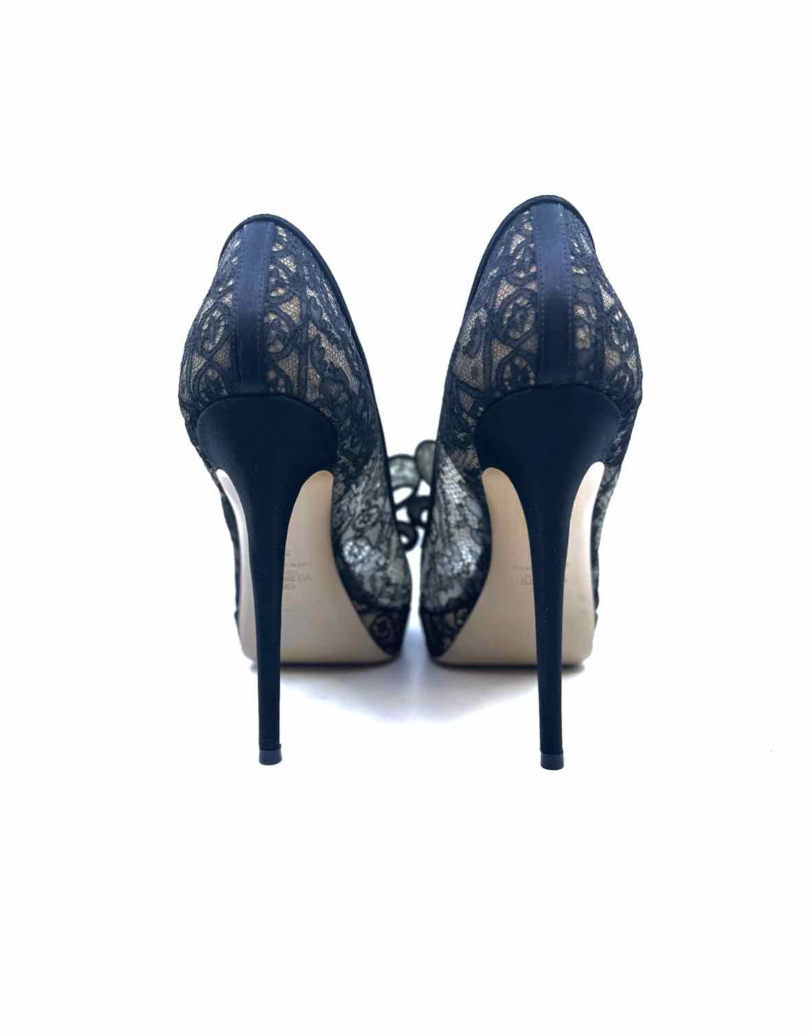 VALENTINO Size 9.5 Black Lace Pumps