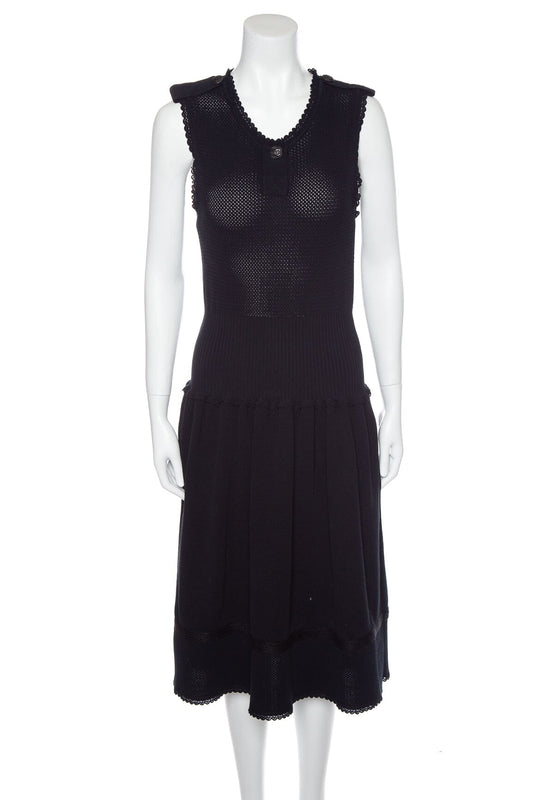 Chanel Black Knit Sleeveless Scallop Hem Dress SZ 38