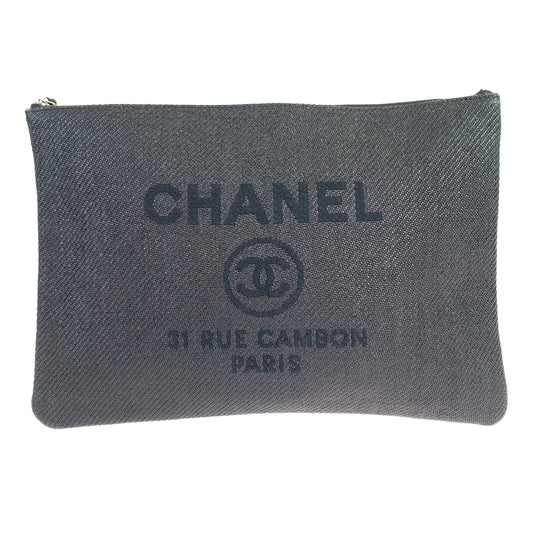 Chanel Cruise Line Deauville Straw Clutch