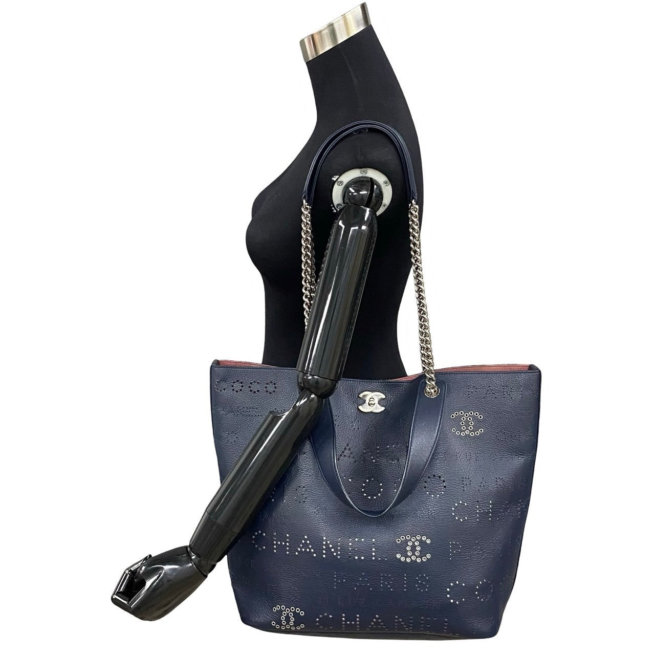 Chanel CC Logo Eyelets Bag  Leather Tote Bag in New Condition