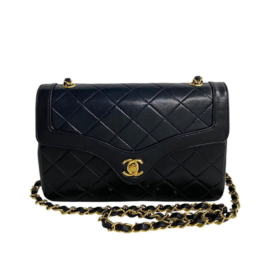 Chanel CC Matelasse Flap Bag  Leather Crossbody Bag in New Condition