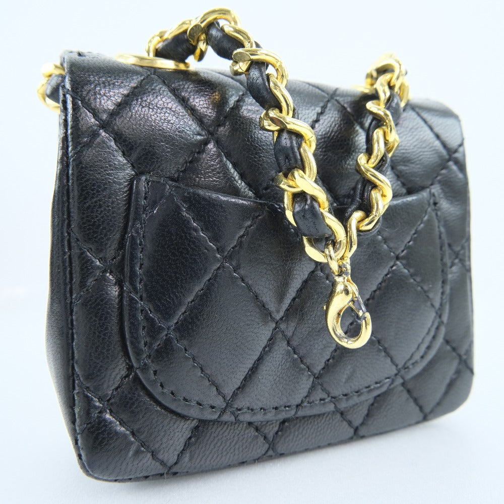 Chanel Quilted Leather Chain Pochette Leather Vanity Bag in New Condition