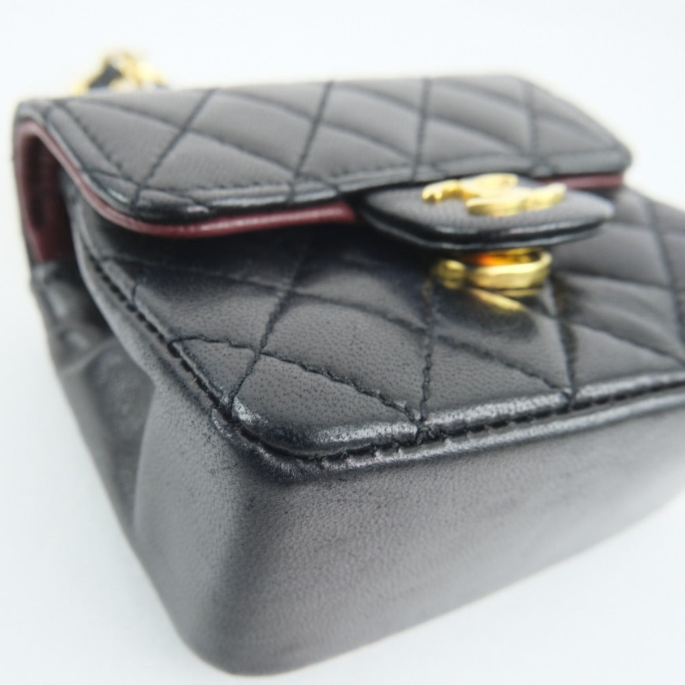 Chanel Quilted Leather Chain Pochette Leather Vanity Bag in New Condition