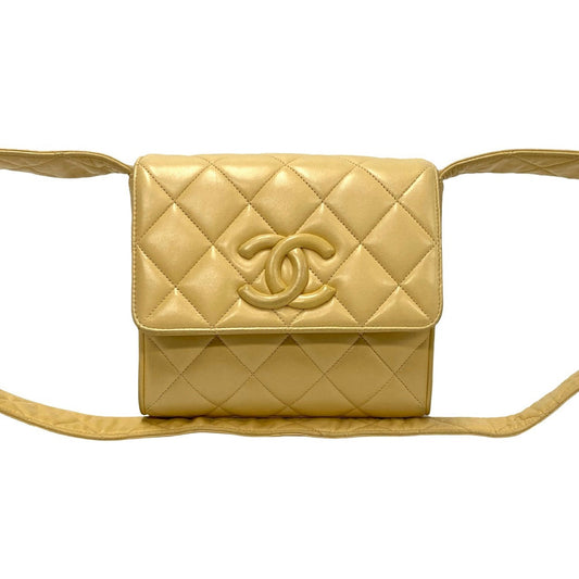 Chanel CC Quilted Leather Crossbody Bag Leather Crossbody Bag in New Condition