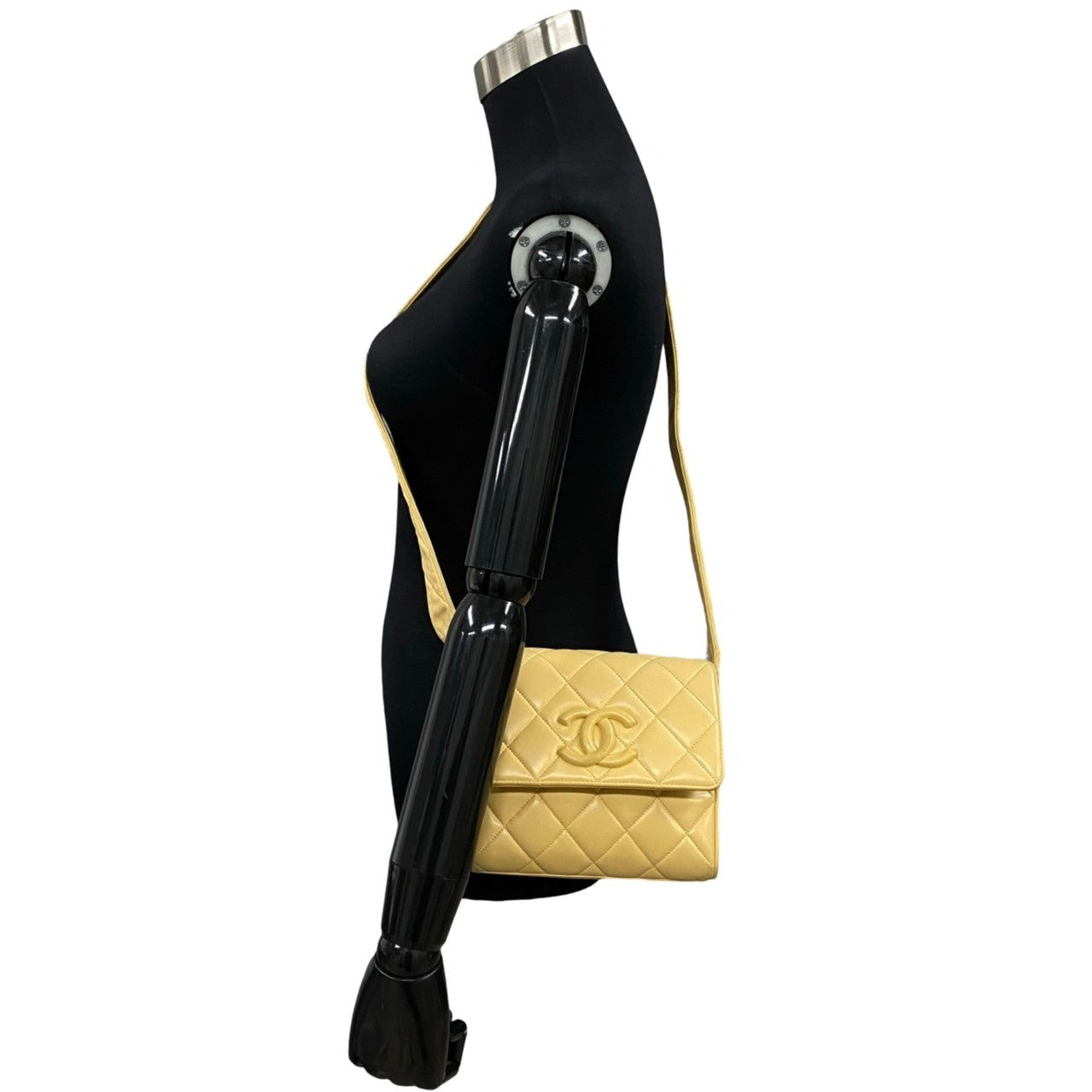 Chanel CC Quilted Leather Crossbody Bag Leather Crossbody Bag in New Condition