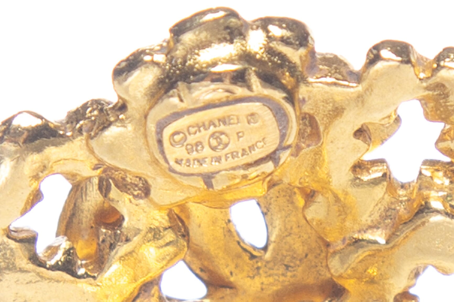 Chanel Vintage 1996 Spring Gold Clip Earrings