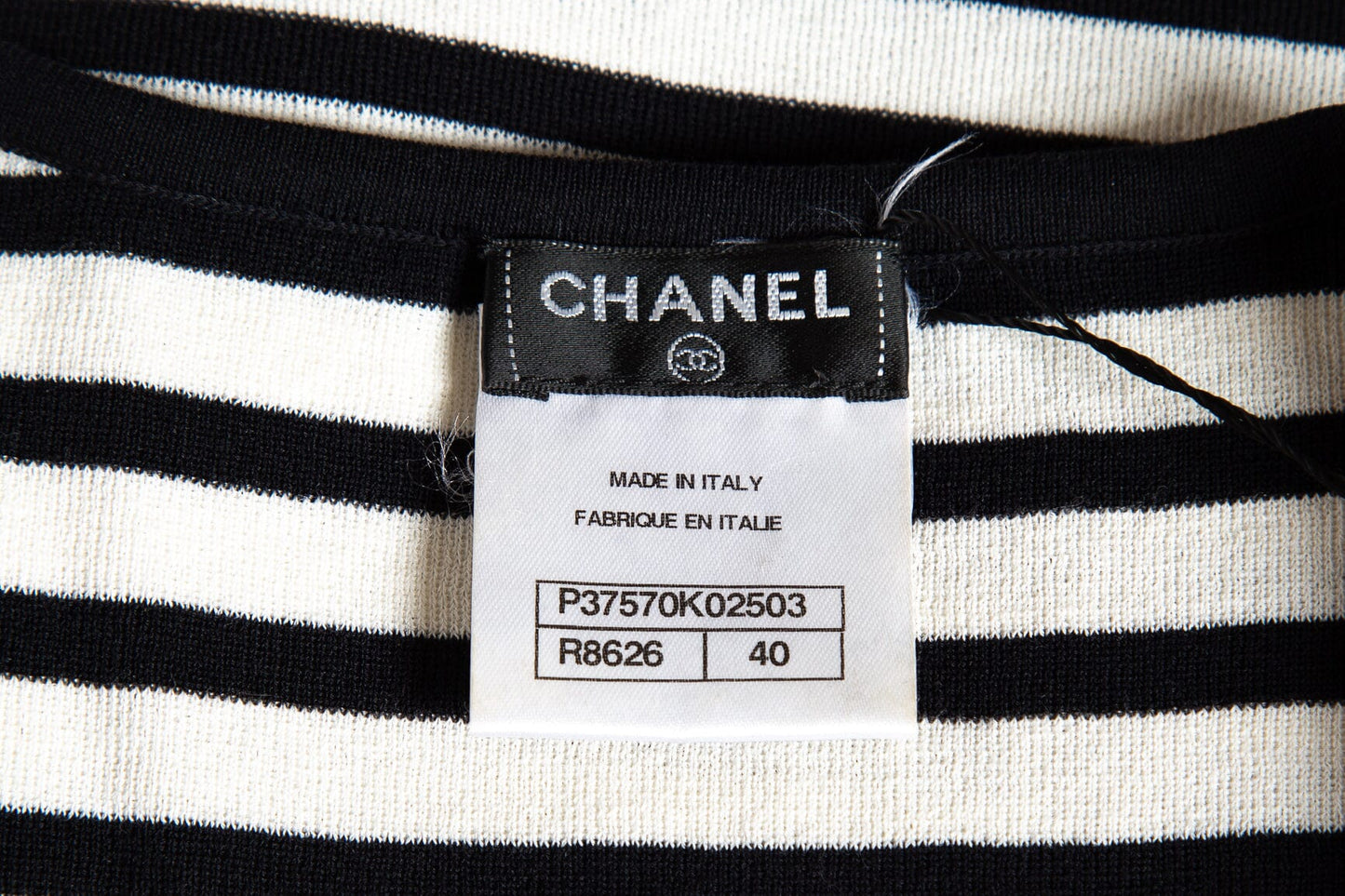 Chanel Black/White Striped Sleeveless Top SZ 40