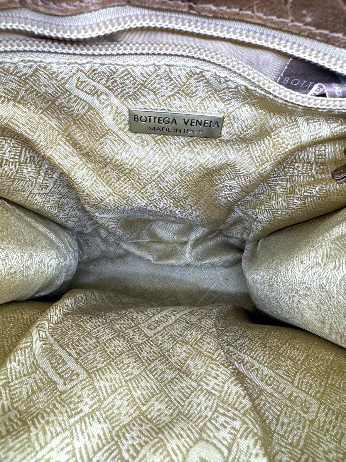 BOTTEGA VENETA Brown Leather Leaf Shoulder Bag