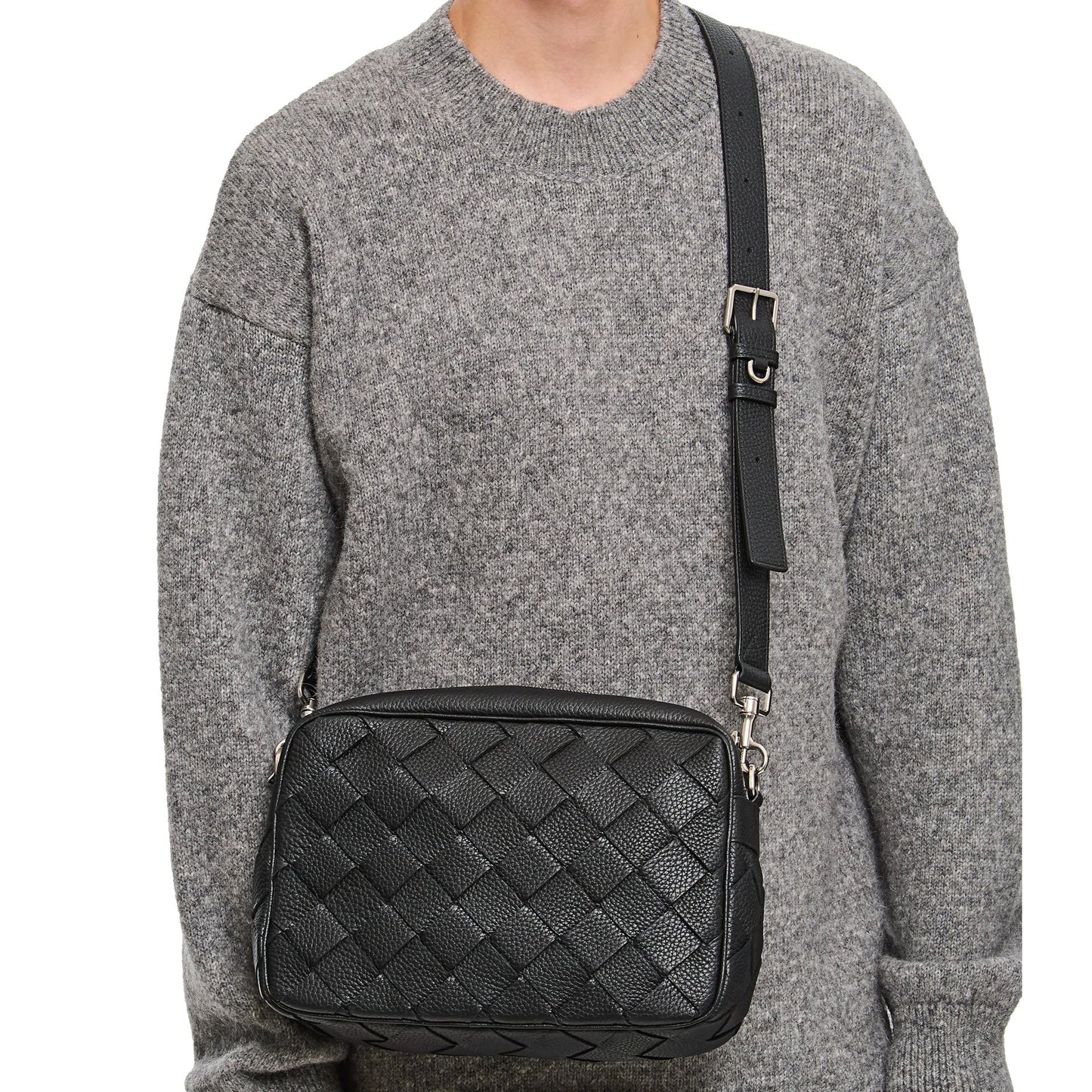 Bottega Veneta Intrecciato Camera Bag Men