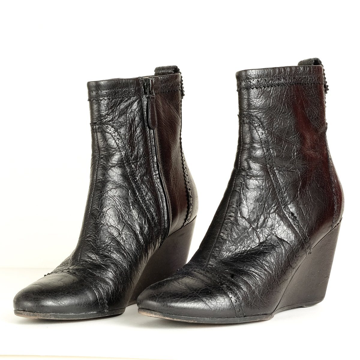 Balenciaga Black Leather Round Toe Booties 39.5