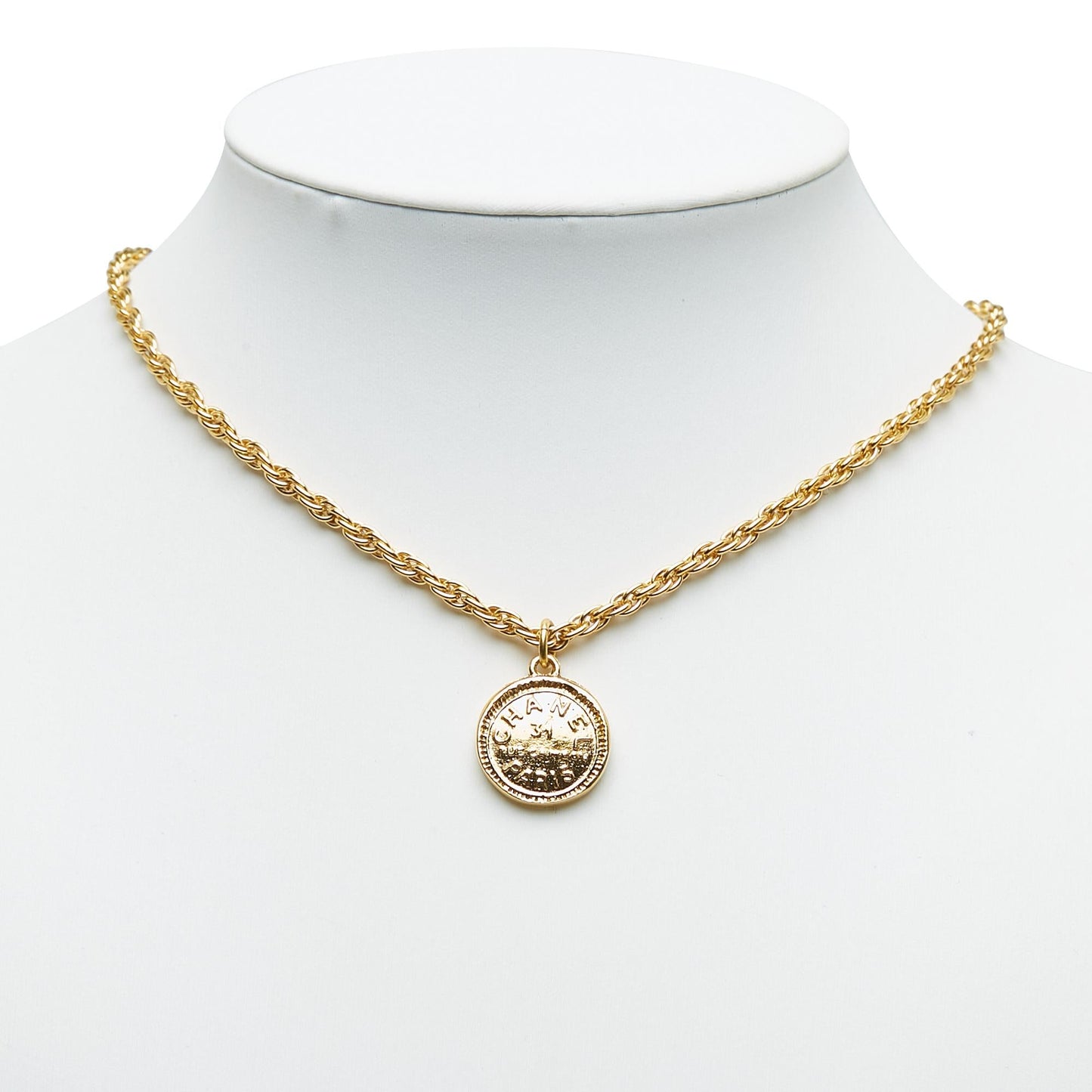 Chanel 31 Rue Cambon Pendant Necklace (SHG-XtKwIb)