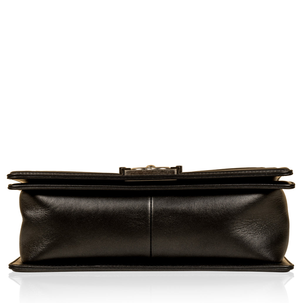 Chanel Boy Bag - Old Medium