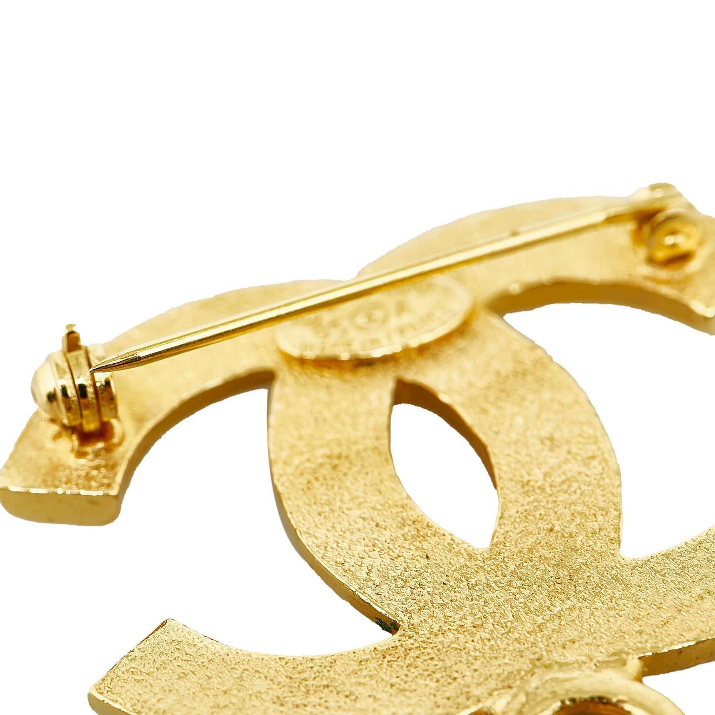 Chanel CC Brooch (SHG-wHNXQ2)