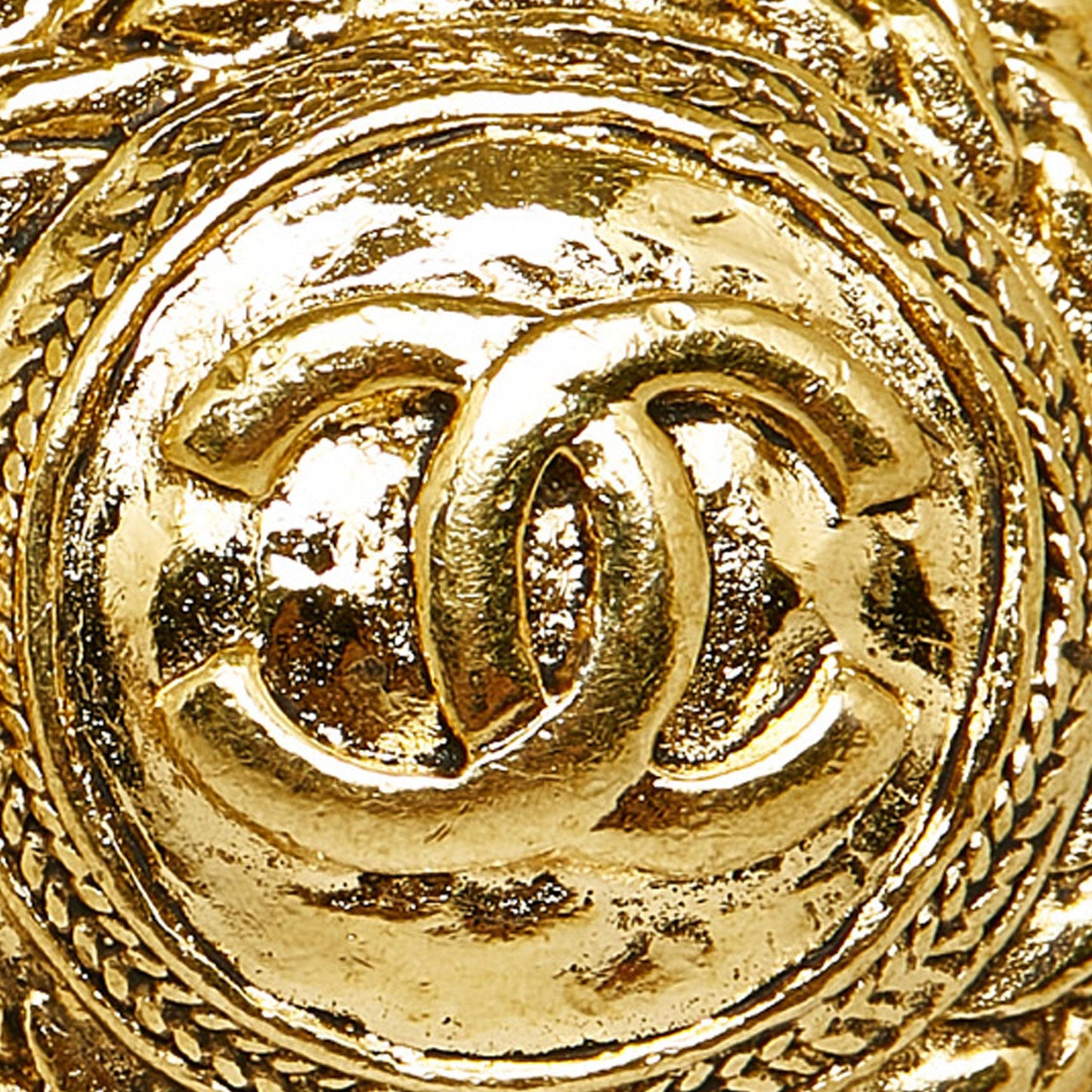 Chanel CC Clip On Earrings (SHG-X9Ccdl)