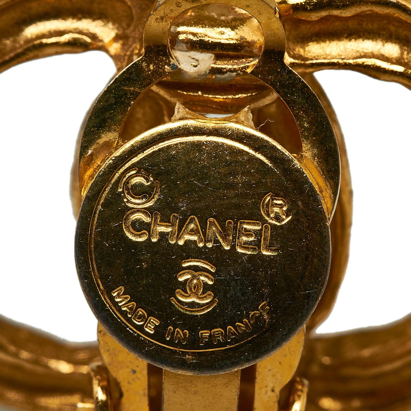 Chanel CC Clip-On Earrings (SHG-TZWsUq)