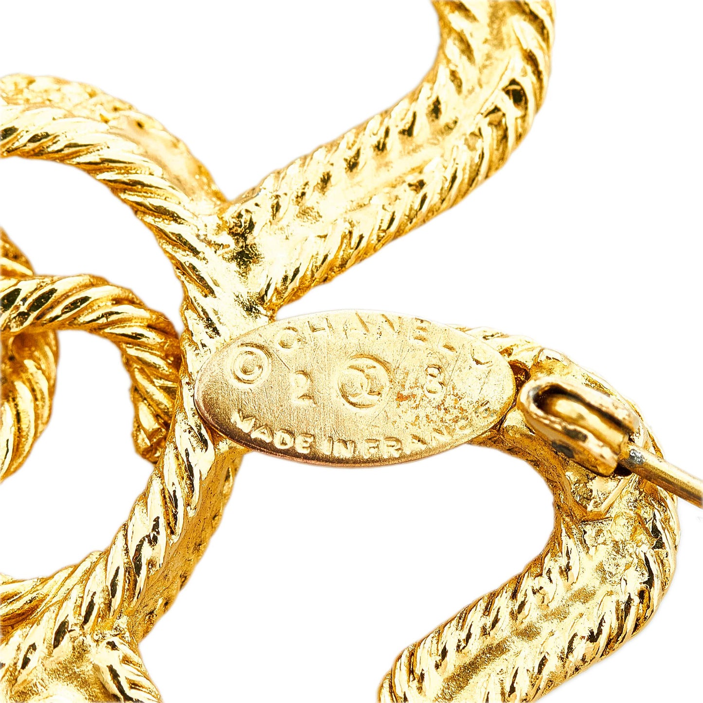 Chanel CC Clover Brooch (SHG-lK5P6K)