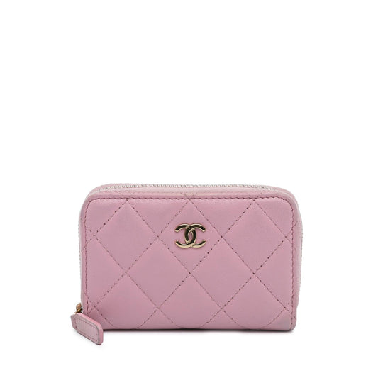 Chanel CC Lambskin Coin Pouch (SHG-Ijd2Rr)